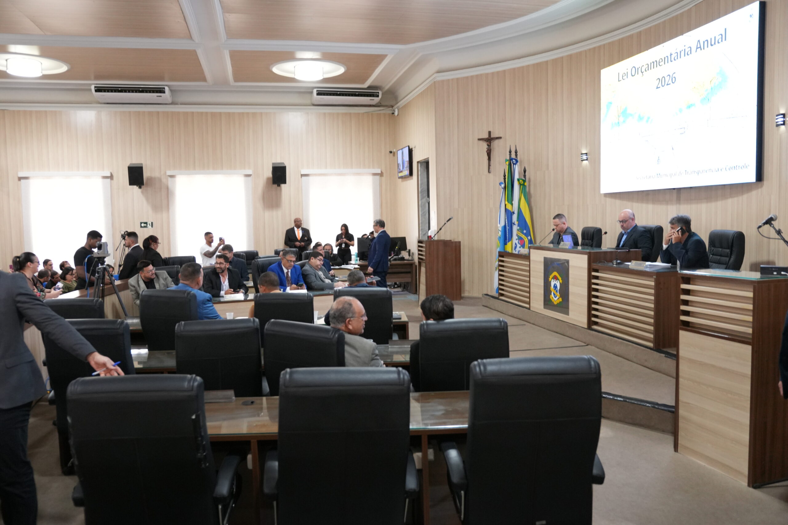 LOA 2026 e PPA 2026/2029 são apresentados em audiência pública