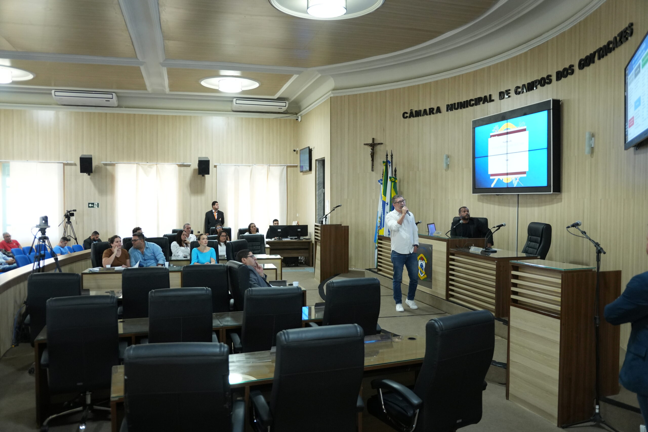 Saúde apresenta relatório do 1º quadrimestre de 2025
