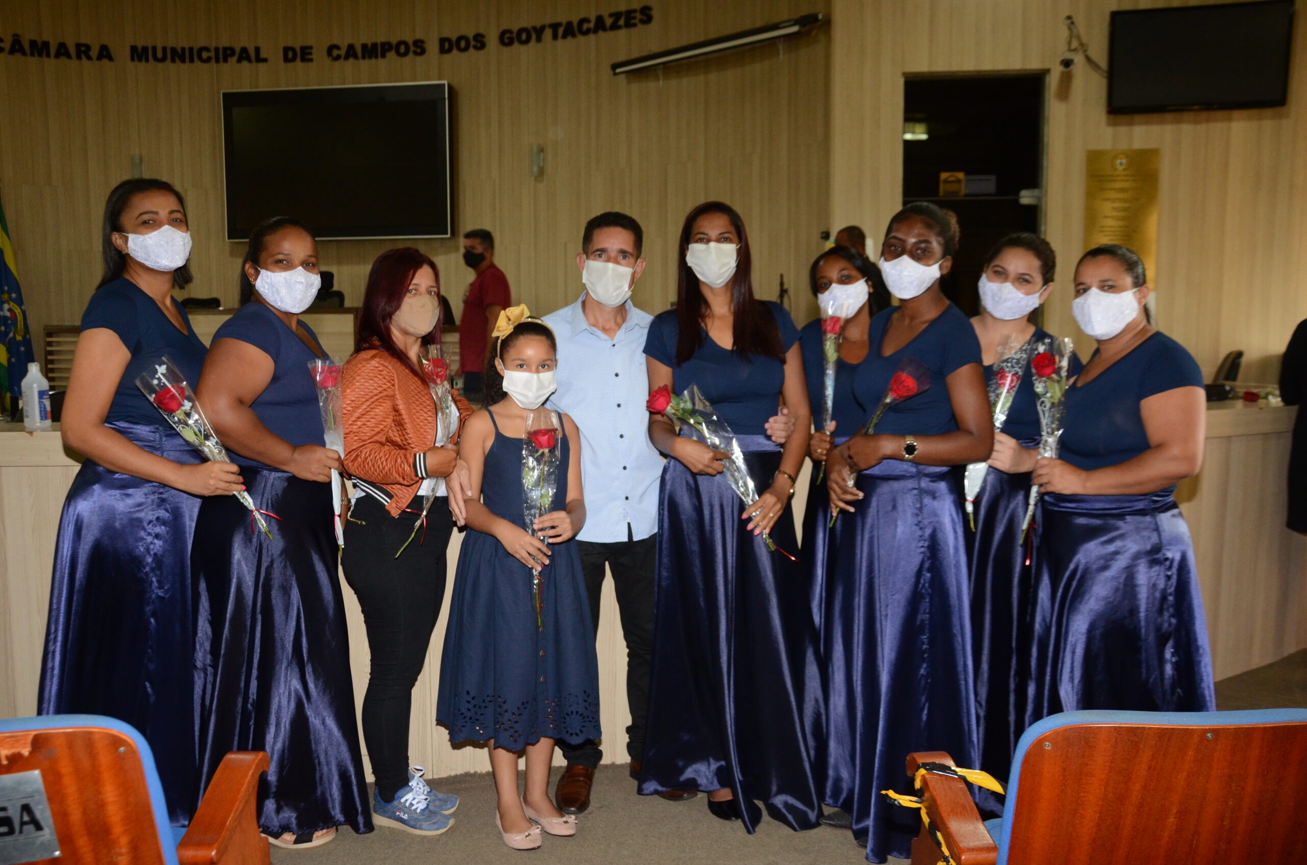 Câmara Municipal homenageia servidoras no Dia Internacional da Mulher