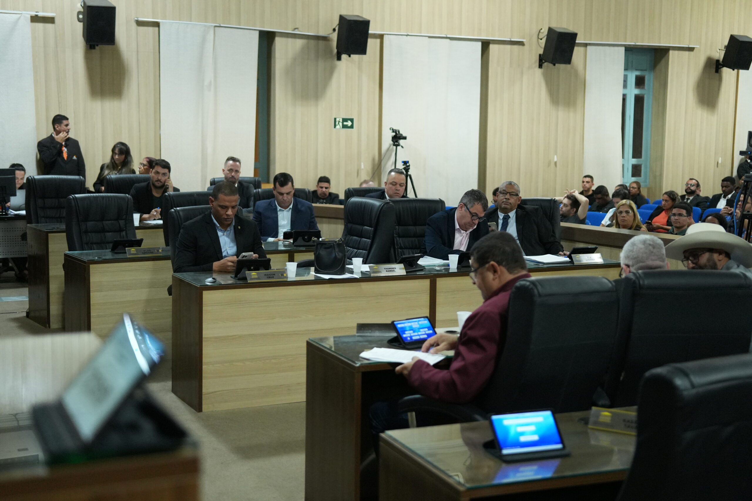Sessão ordinária tem nove projetos aprovados