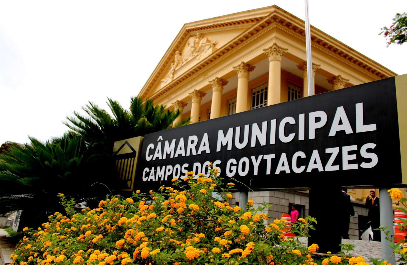 Projetos aprovados em redação final e primeiro turno